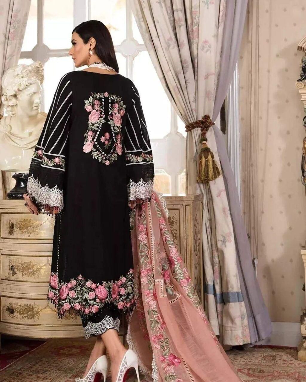 Crimson Lawn Suit 8500 - SINGHAR