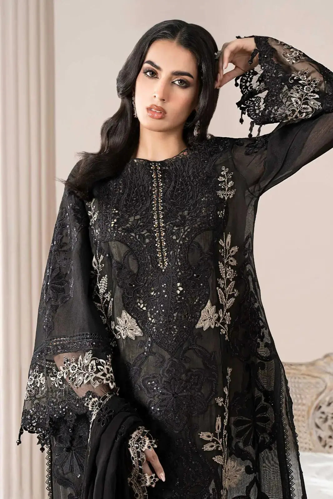 Embroidered Paper Cotton Suit 8495 - SINGHAR