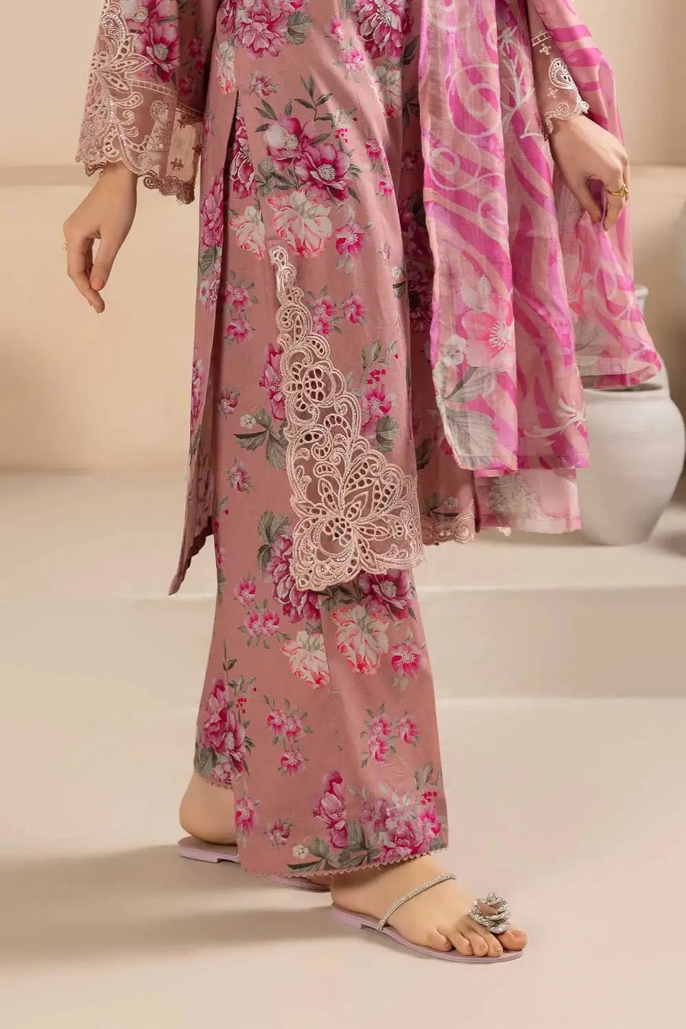 Lawn Suit Falsa 8460 - SINGHAR