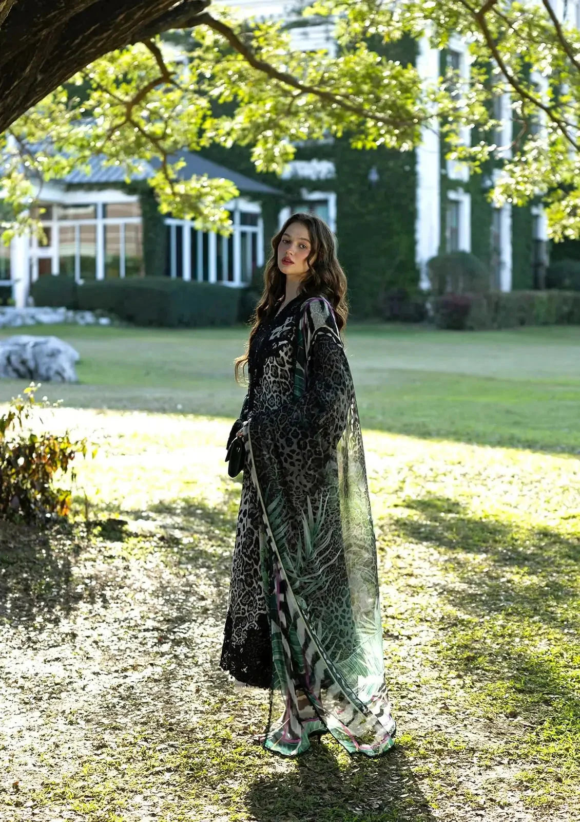 Elaf lawn suit 8510 SINGHAR